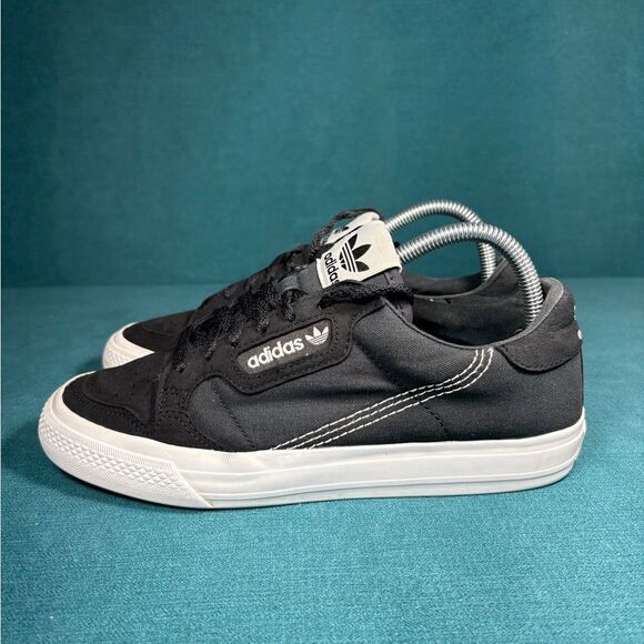 Size 7 - Men’s Adidas Continental Vulc black shoes - Picture 1 of 9